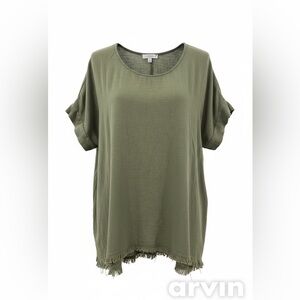 Umgee Short Sleeve Fringe Bottom Green Top Women’s Size XL